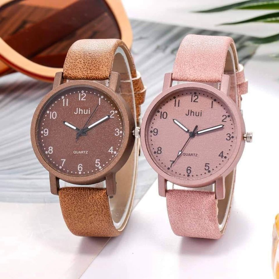 women watch